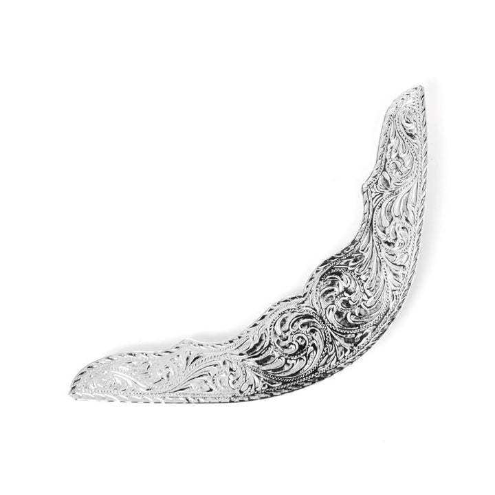 Lakota saddle corner trim with screws