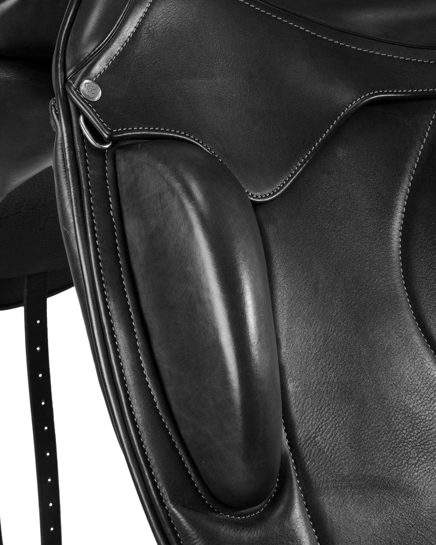 Acavallo Leonardo dressage saddle wool panels AC 9150 - HorseworldEU