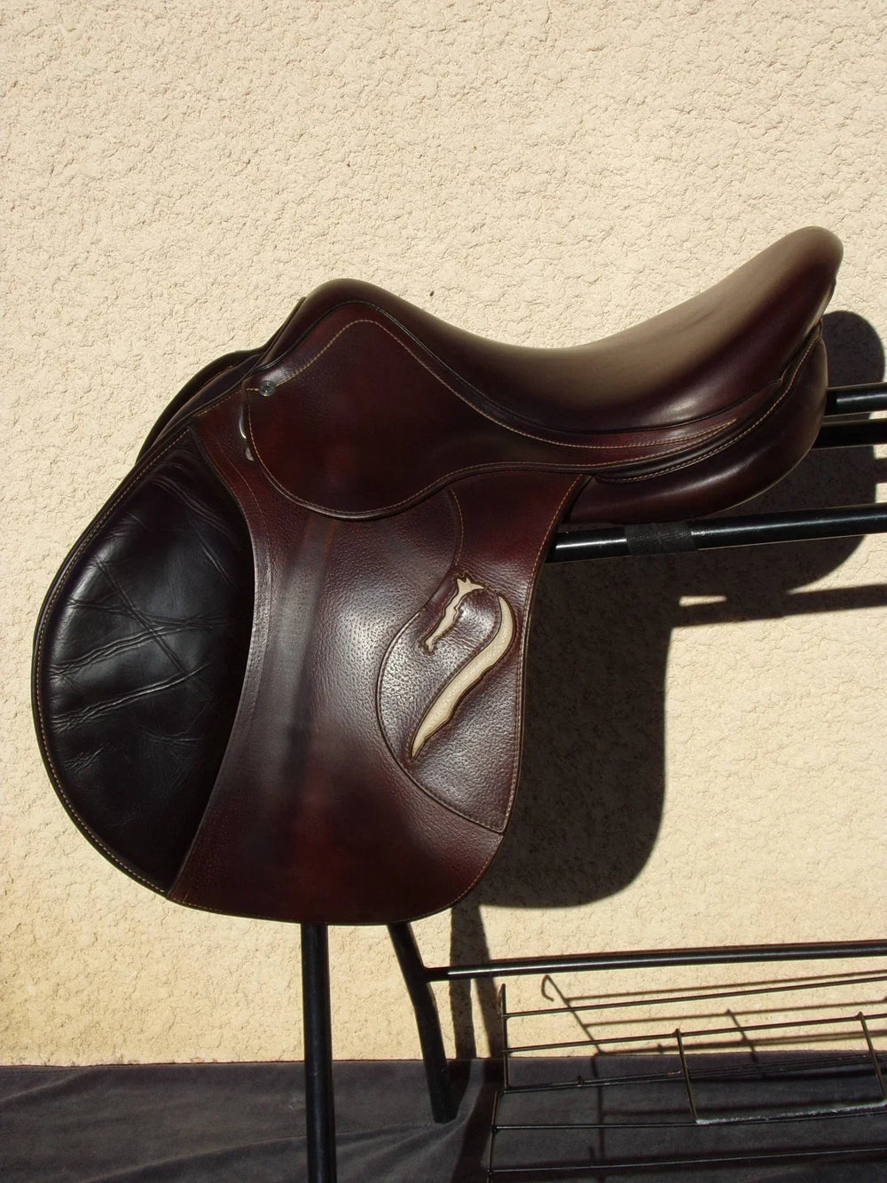 Used Antares connexion saddle
