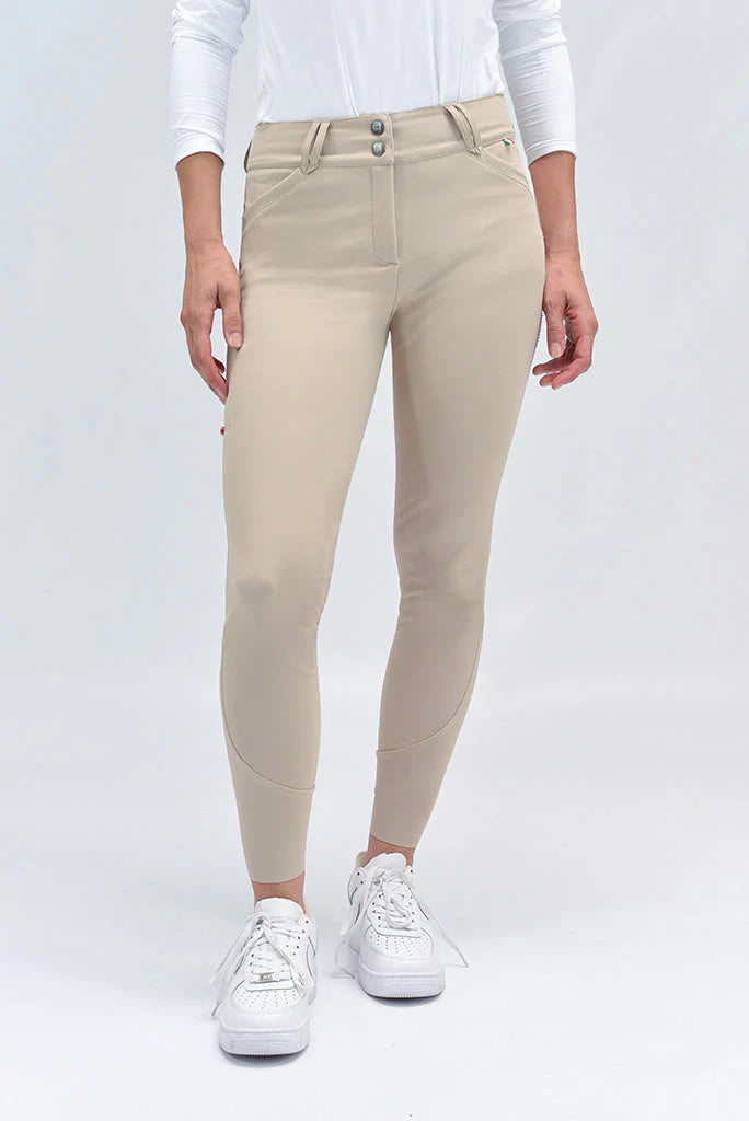 For horses PETRA Ultra Move Breeches