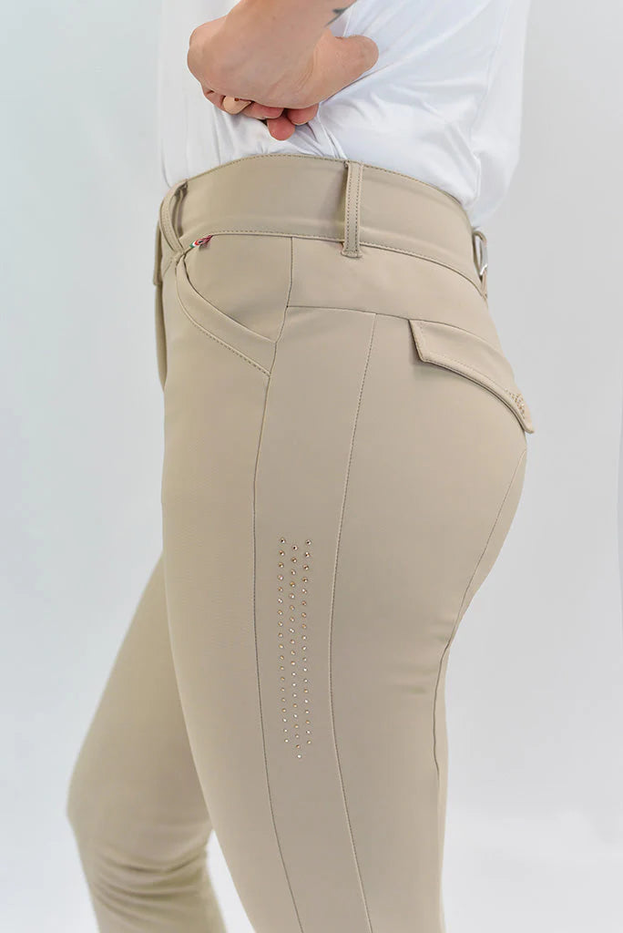 For horses PETRA Ultra Move Breeches
