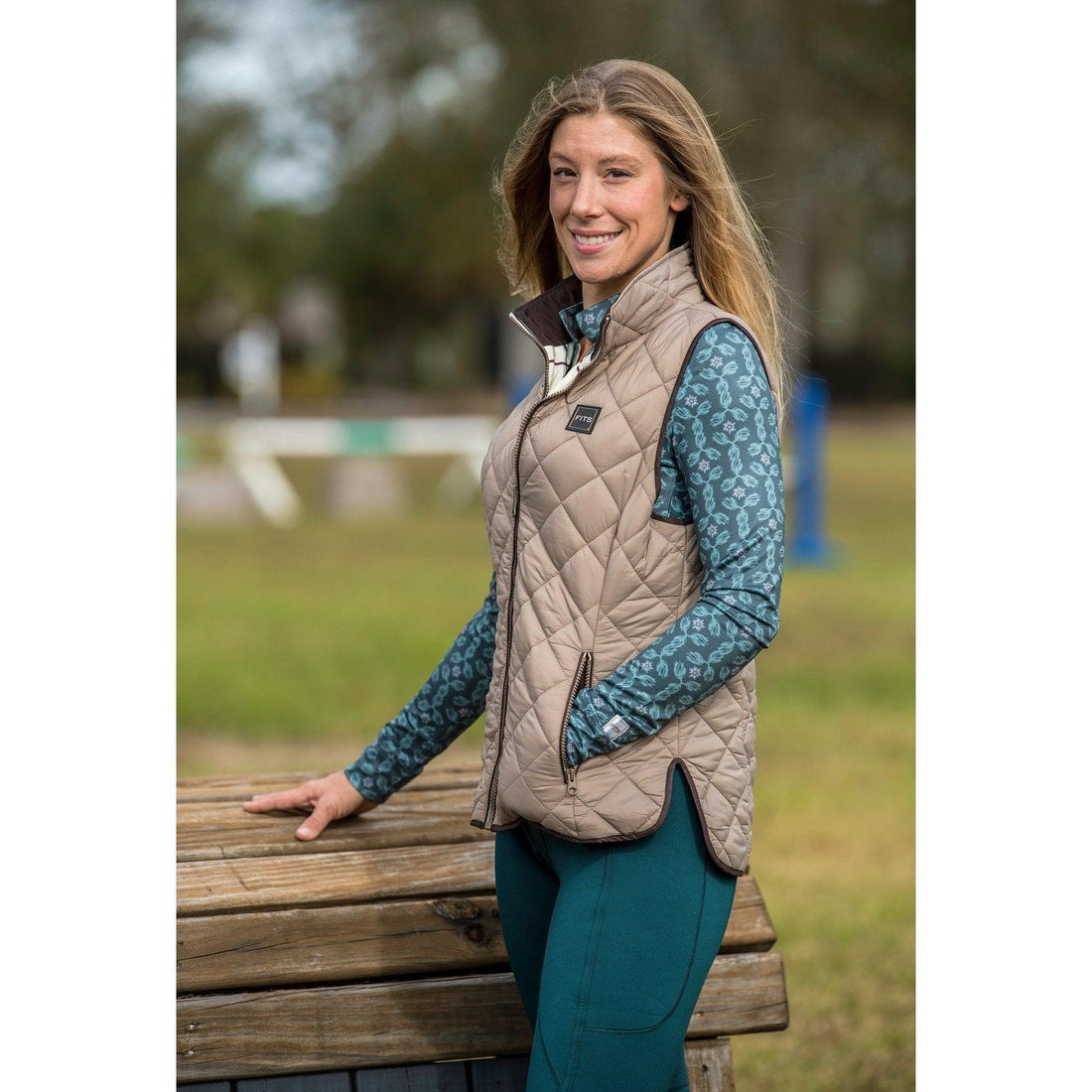 Fits everly reversible vest Fits riding